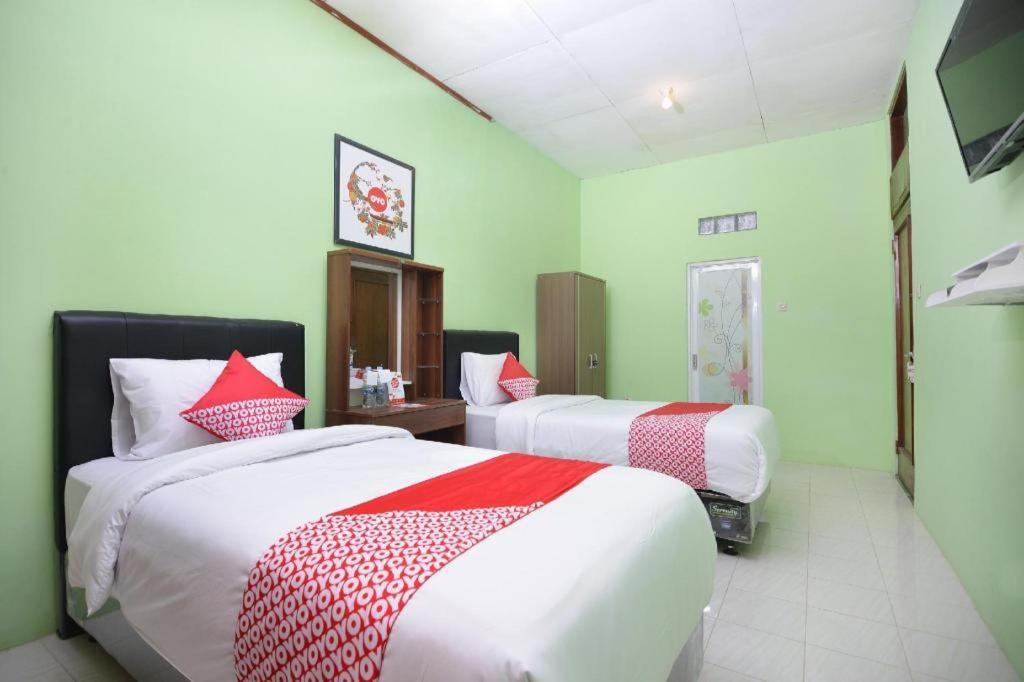 Hotel Super Oyo 1046 Omah Pathok Yogyakarta Exterior foto
